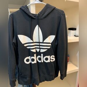 Women’s Adidas sweatshirt
